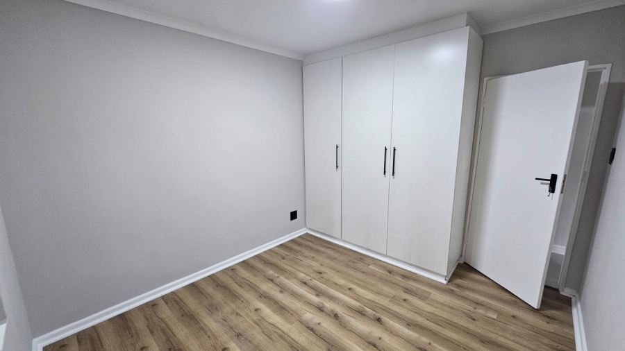 3 Bedroom Property for Sale in Dobson Western Cape